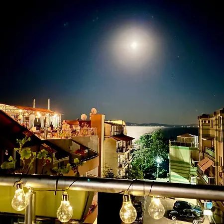 Penthouse Panorama Sea View Apt. *
