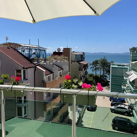 Penthouse Panorama Sea View Apt. Lägenhet