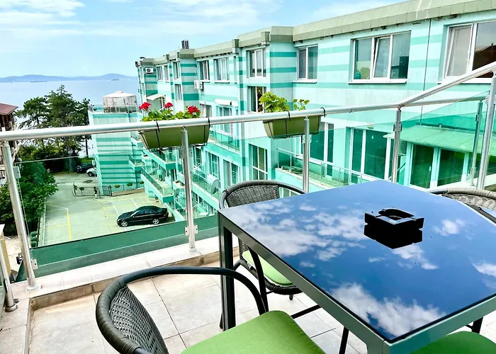 Penthouse Panorama Sea View Apt. Апартамент *